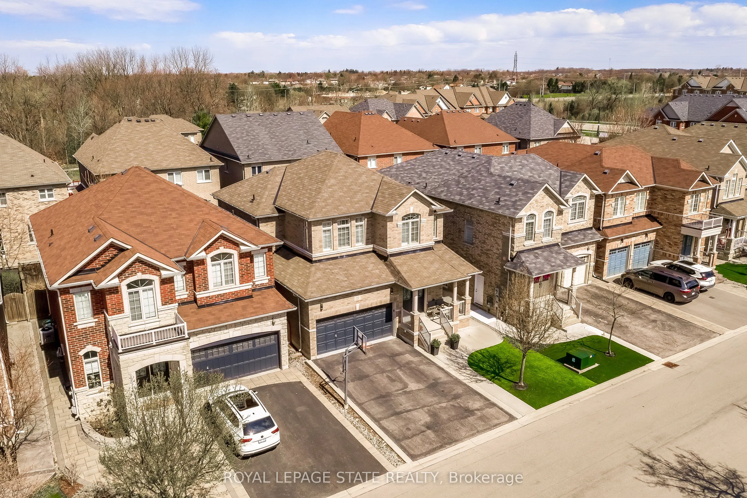 23 McKnight Avenue