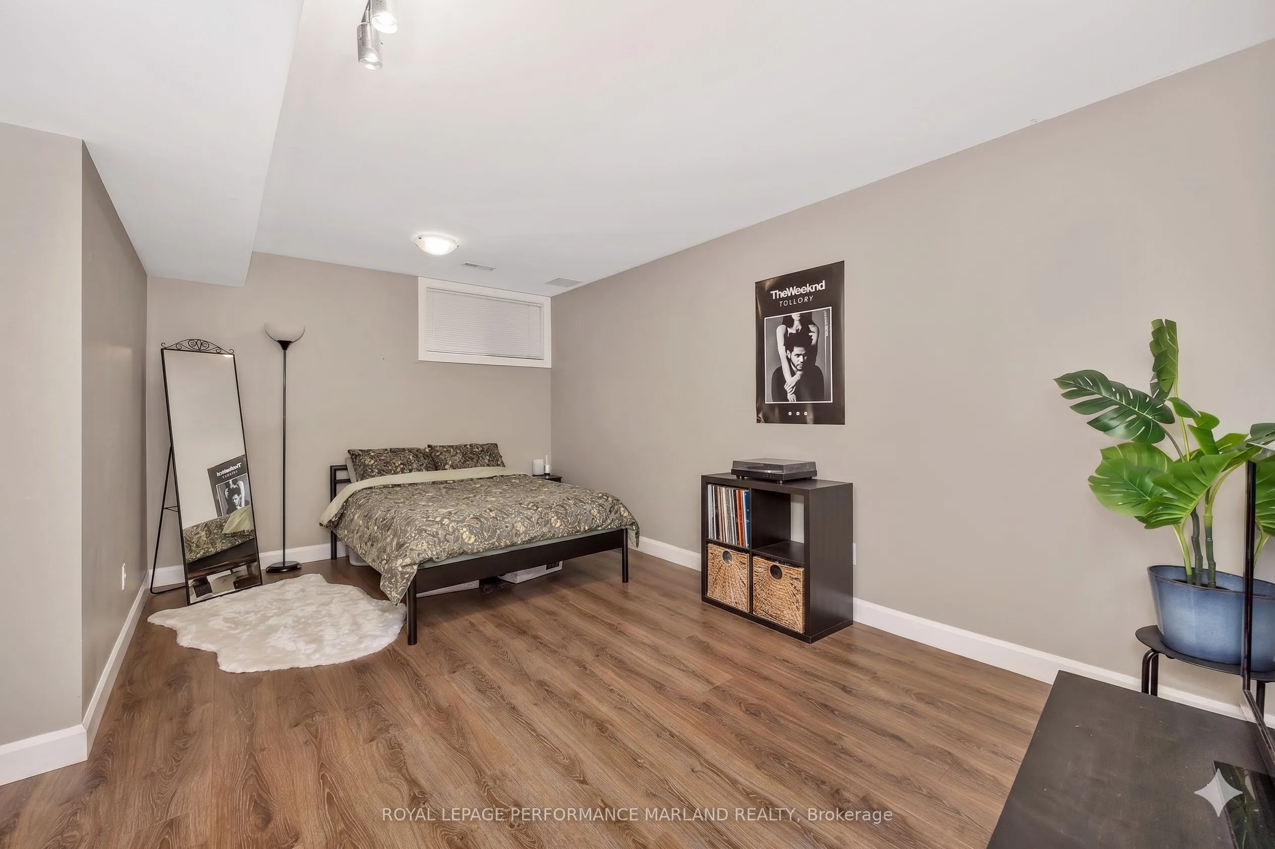 99B Concord Street N