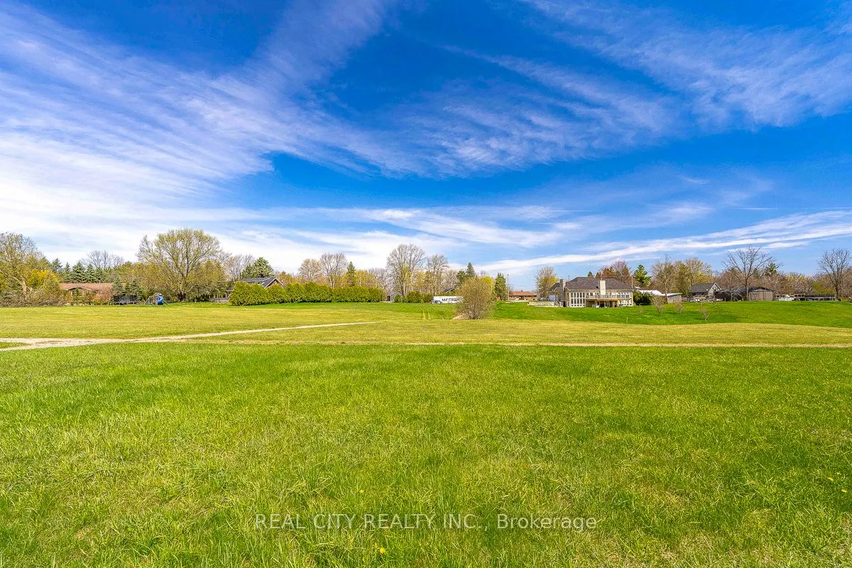 47 River Road