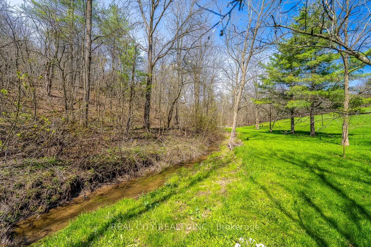 47 River Road
