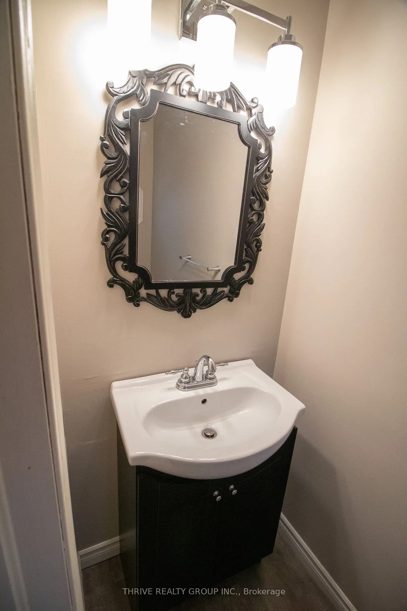 9 AILSA Place #86