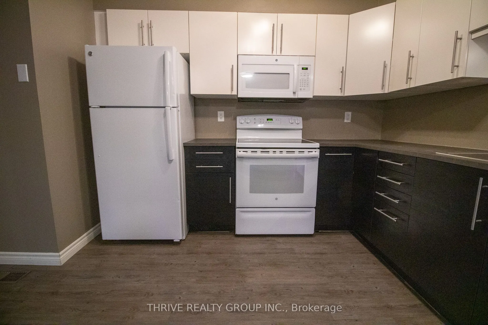 9 AILSA Place #86