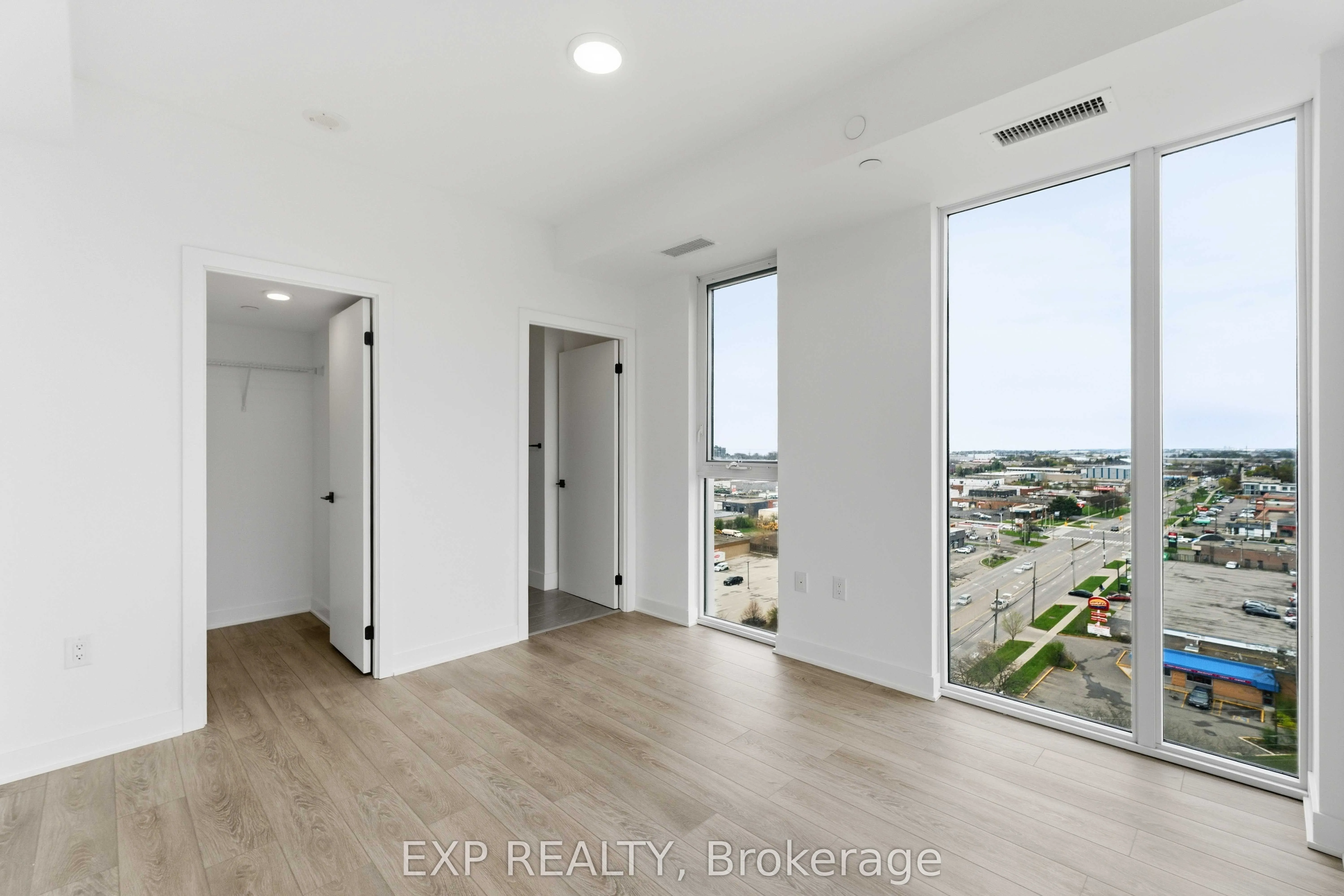 2782 Barton Street E #1017