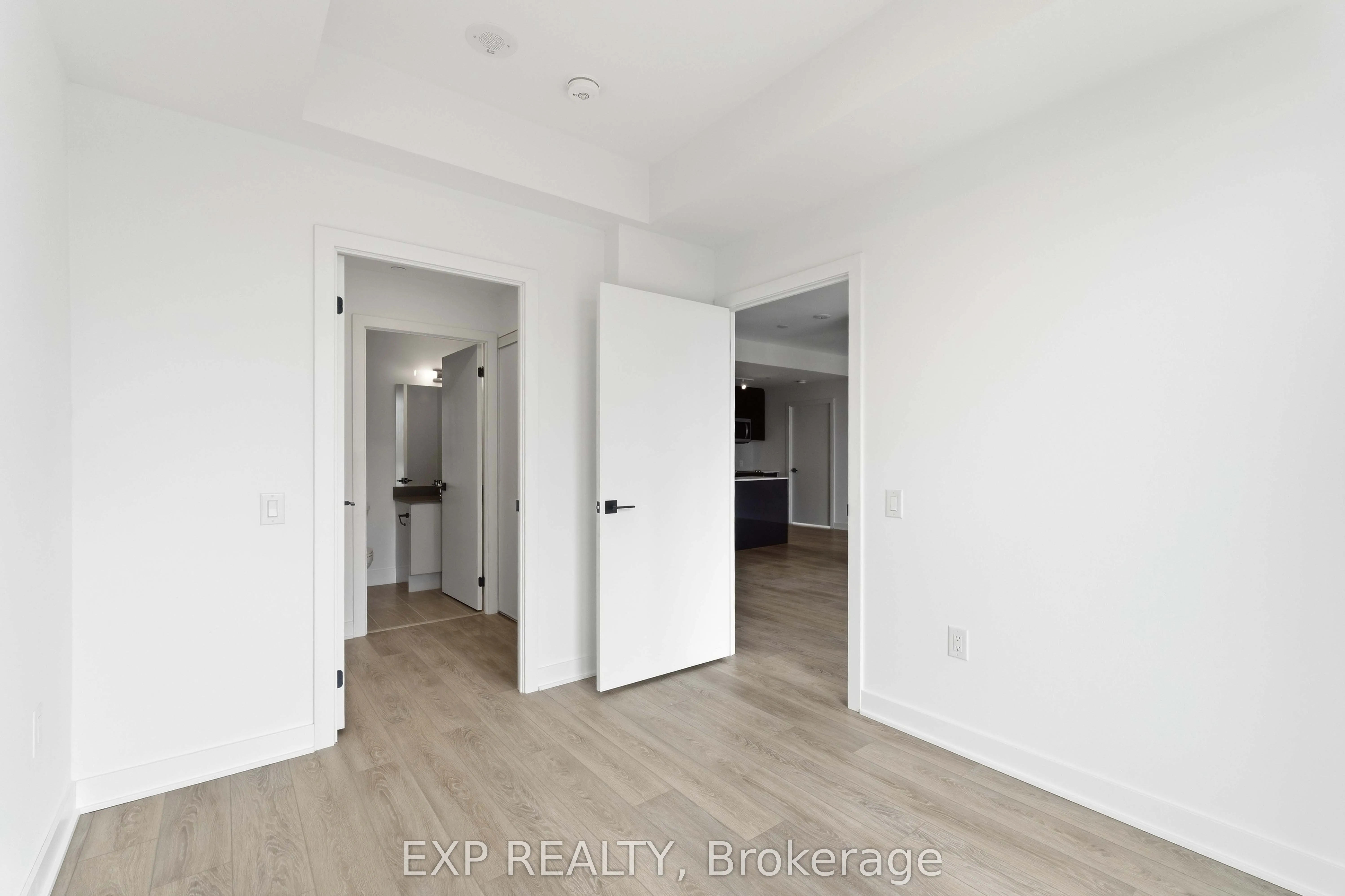 2782 Barton Street E #1017