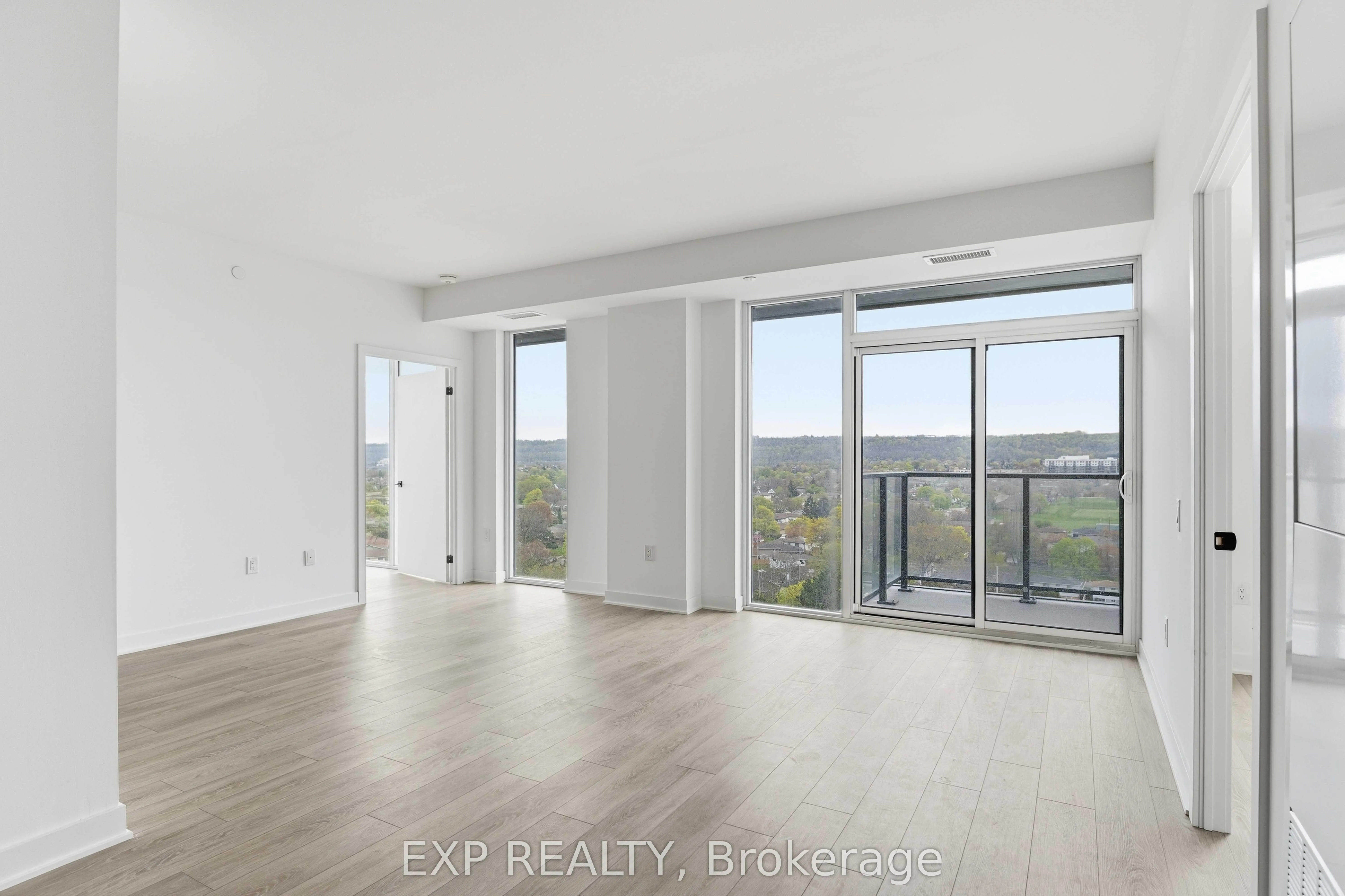 2782 Barton Street E #1017