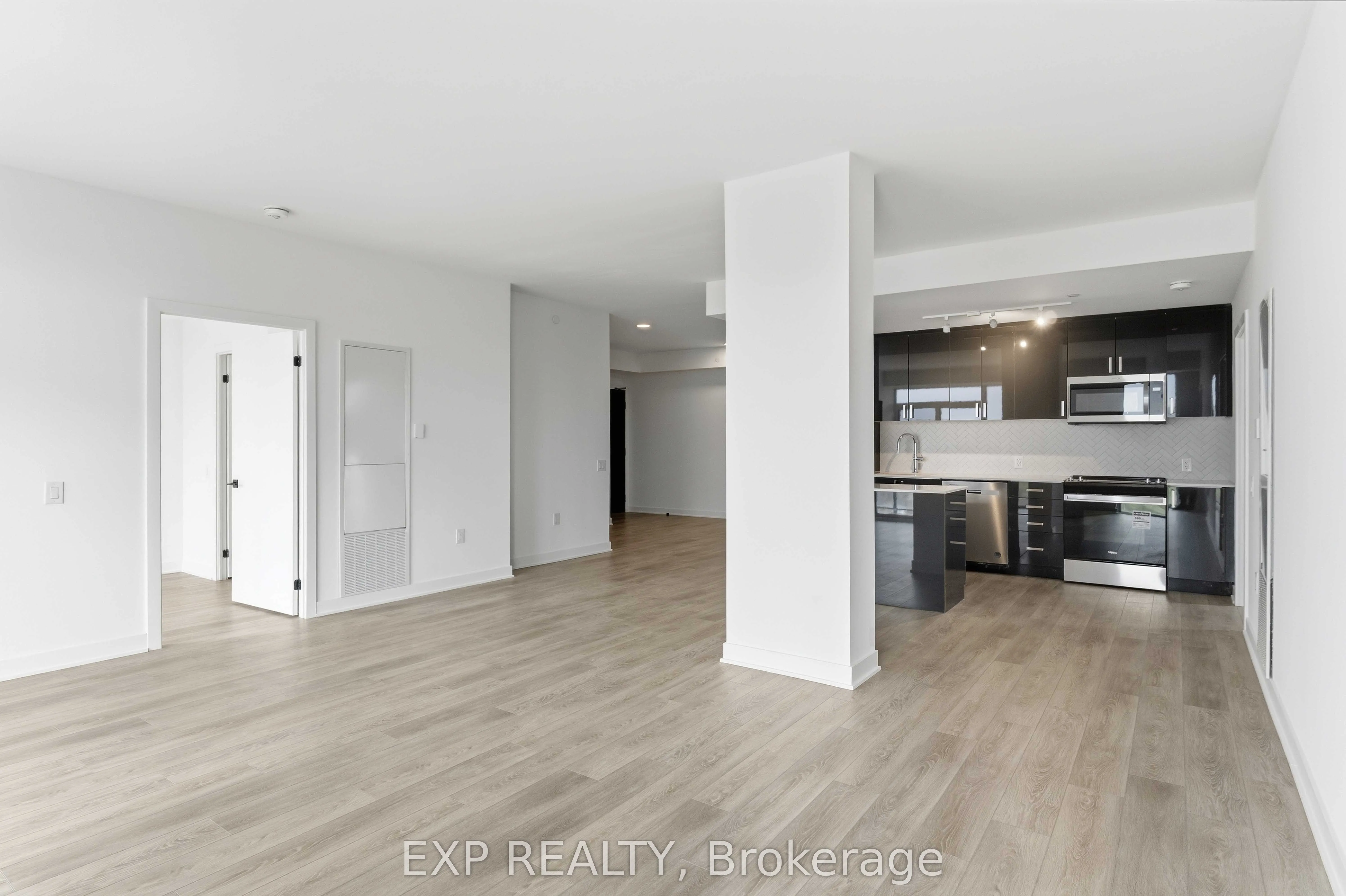 2782 Barton Street E #1017