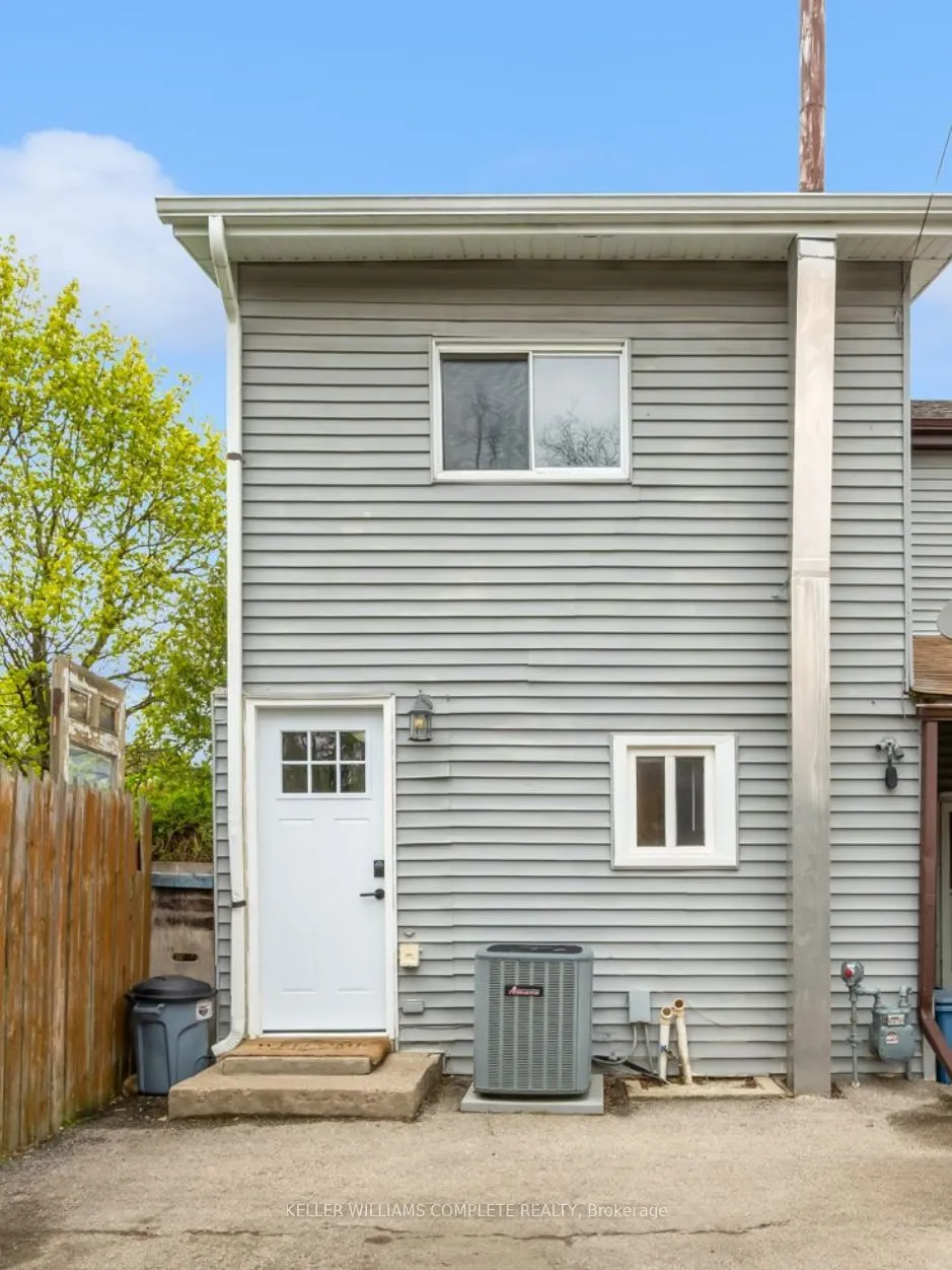 175 Wellington Street