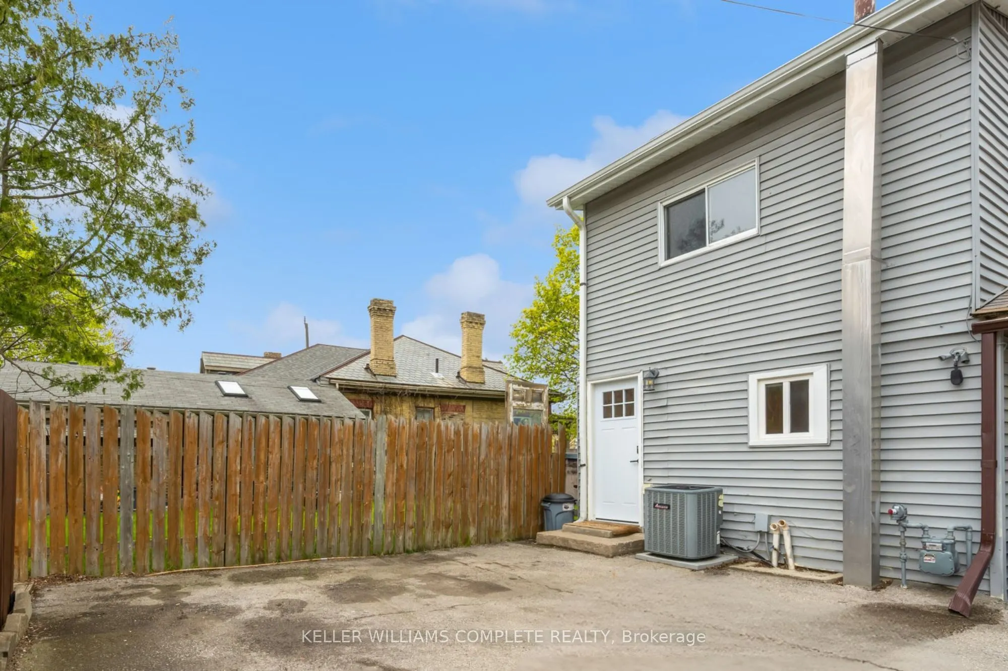 175 Wellington Street