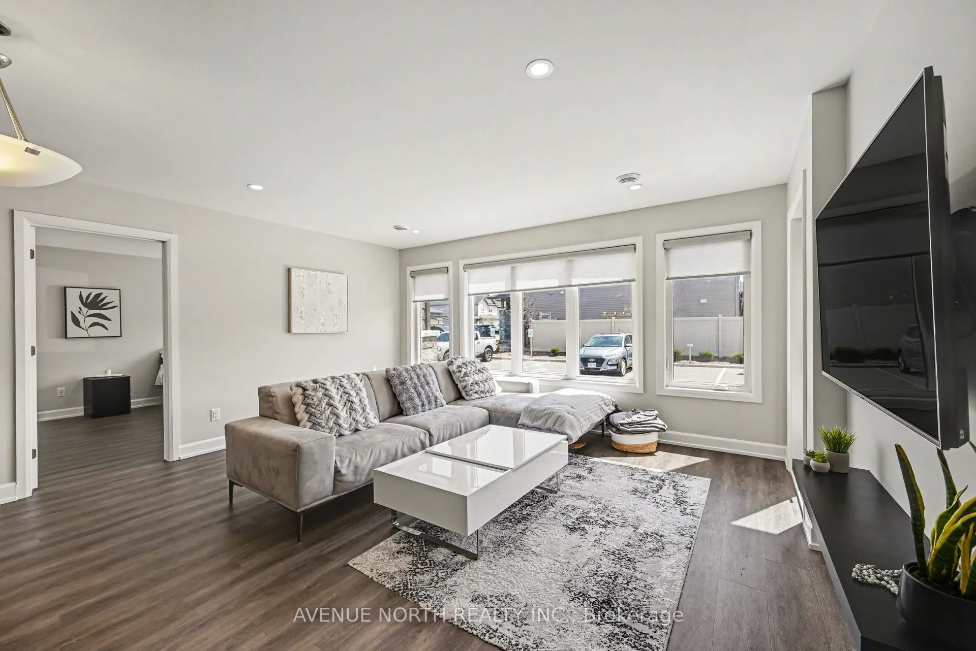 271 Belfort Street #102
