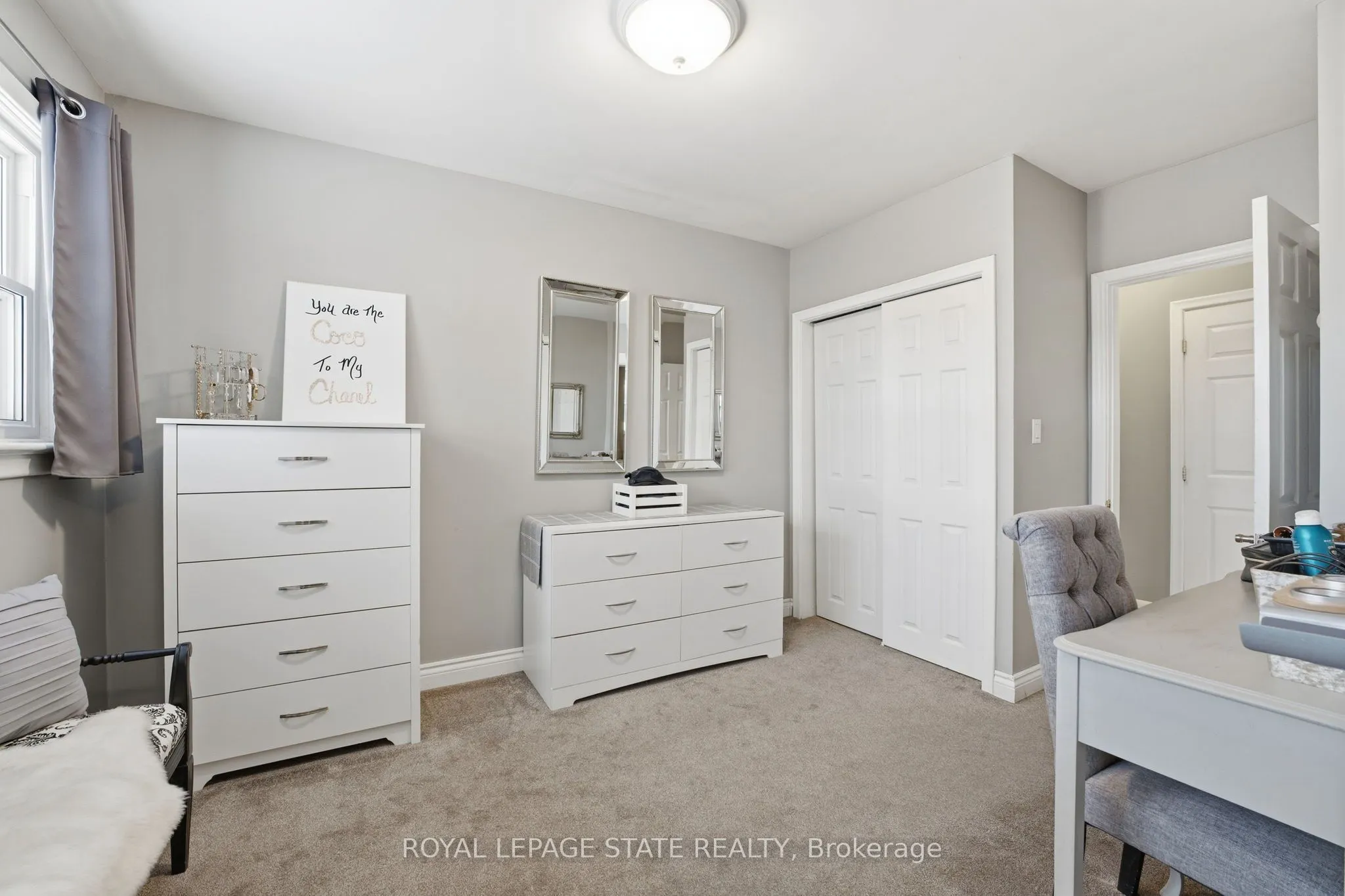 473 Mohawk Road W