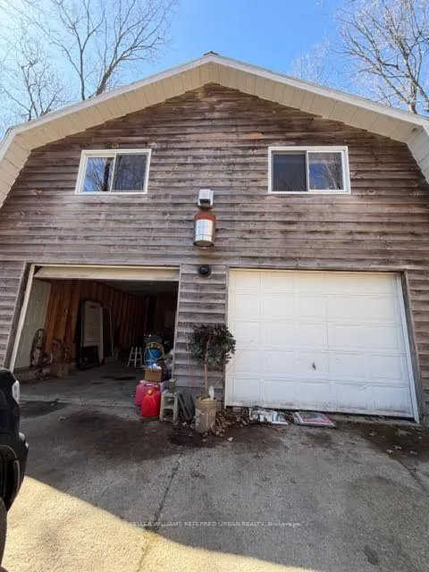 1507 Old Folks Drive