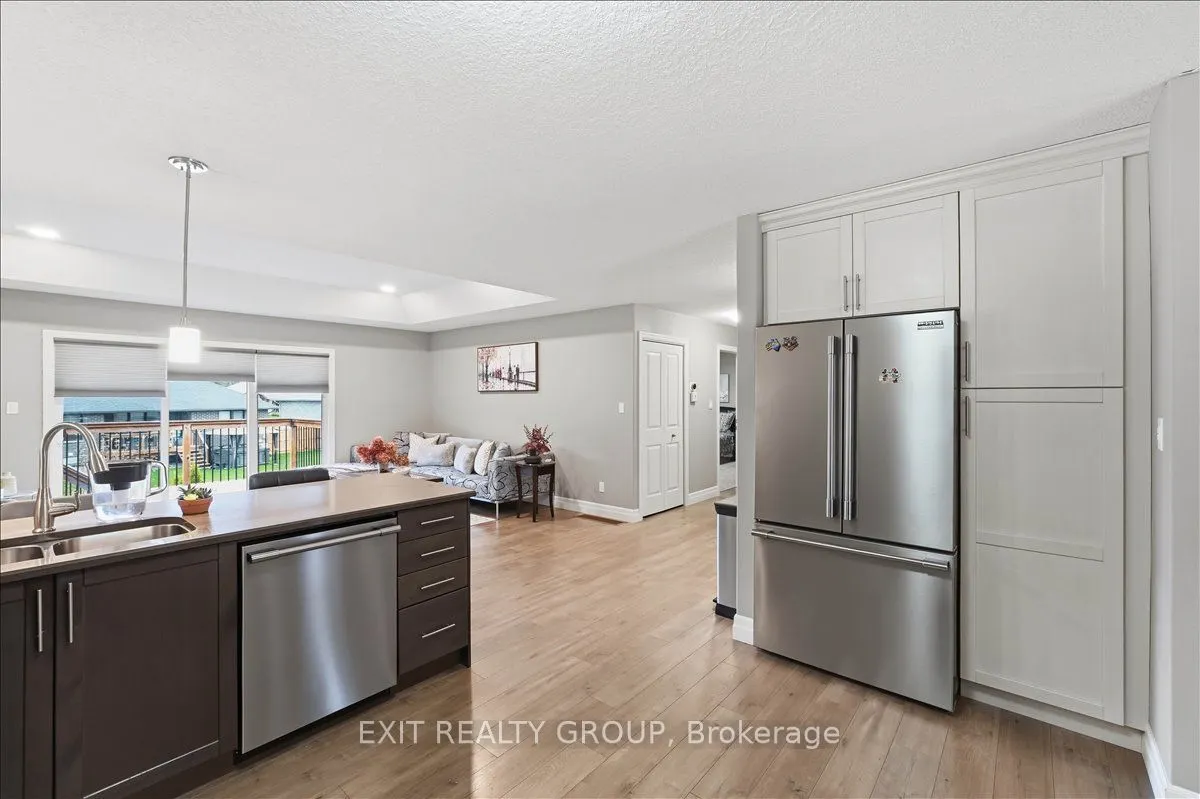 44 Liberty Crescent