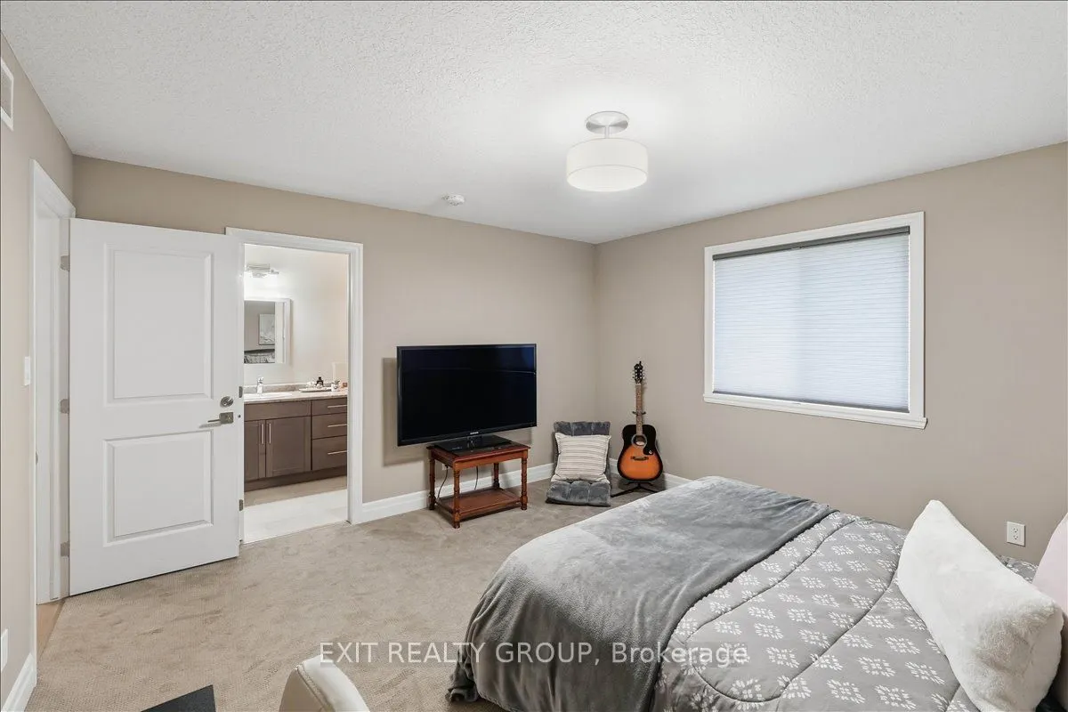 44 Liberty Crescent