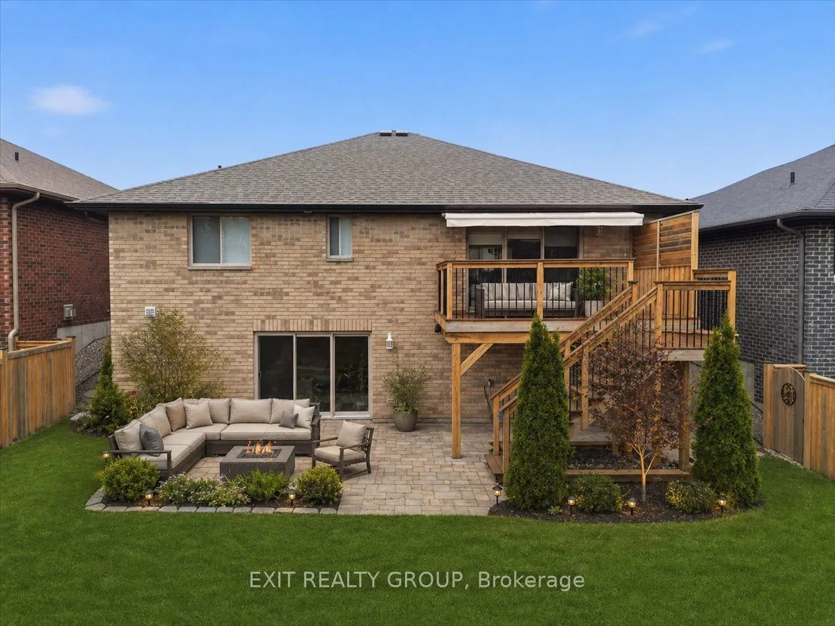 44 Liberty Crescent