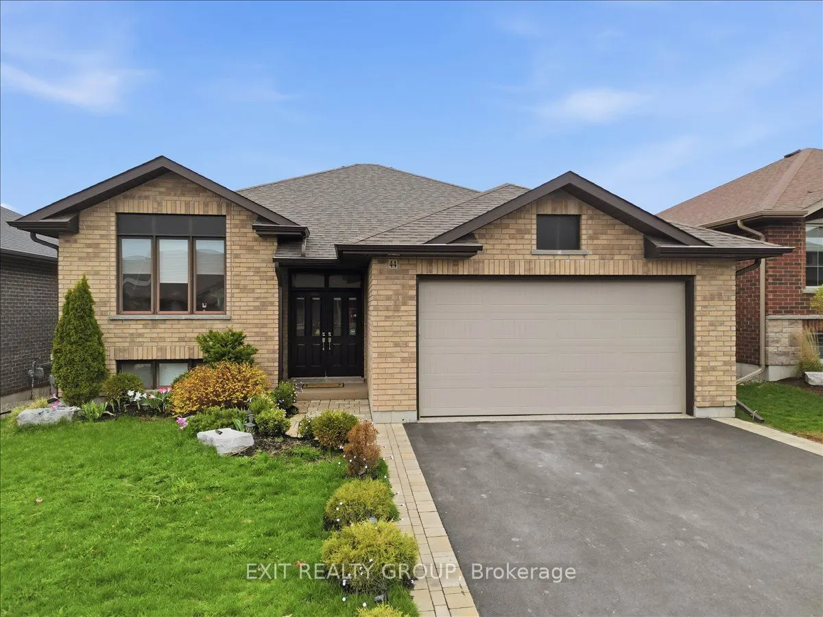 44 Liberty Crescent