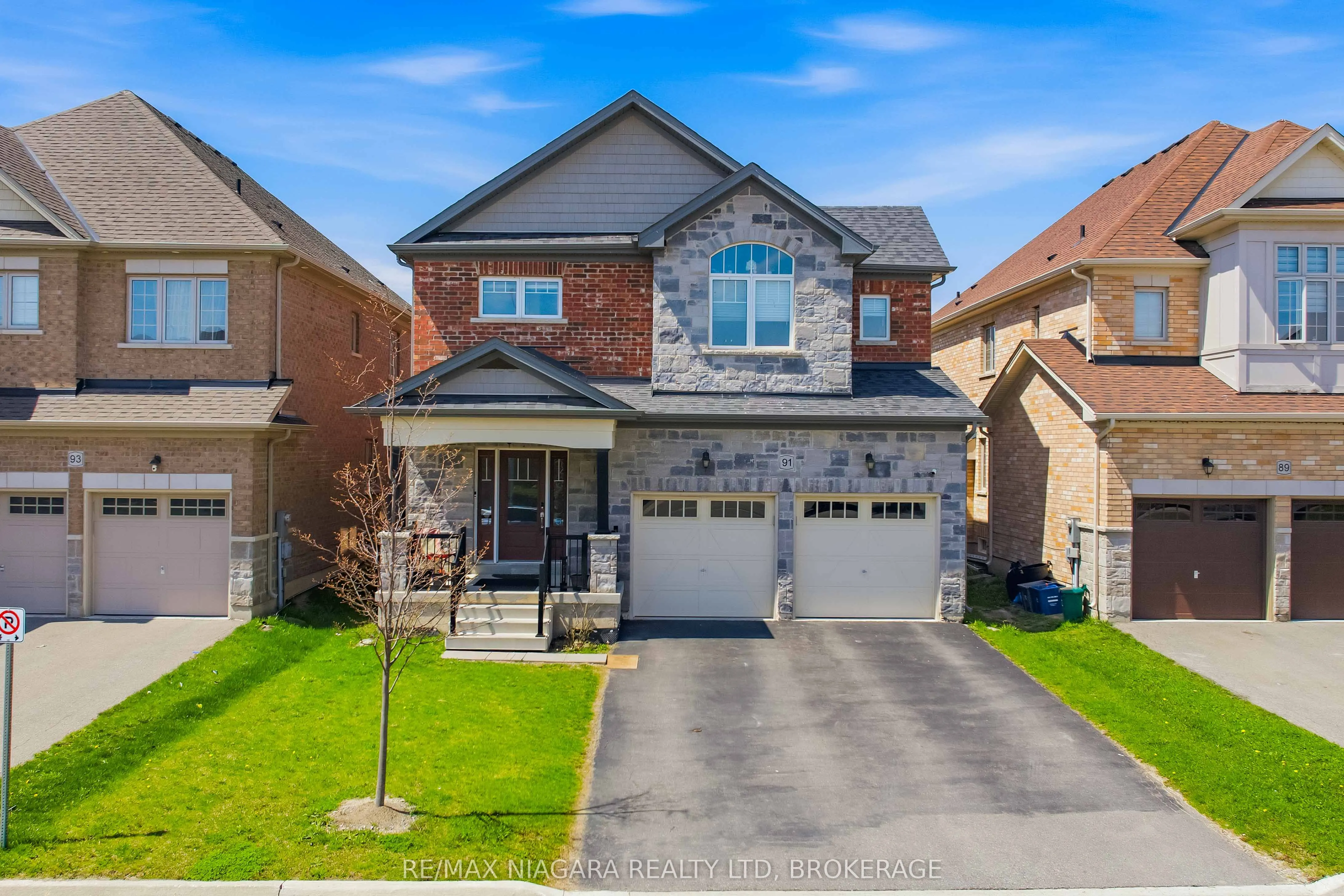 91 Homestead Way
