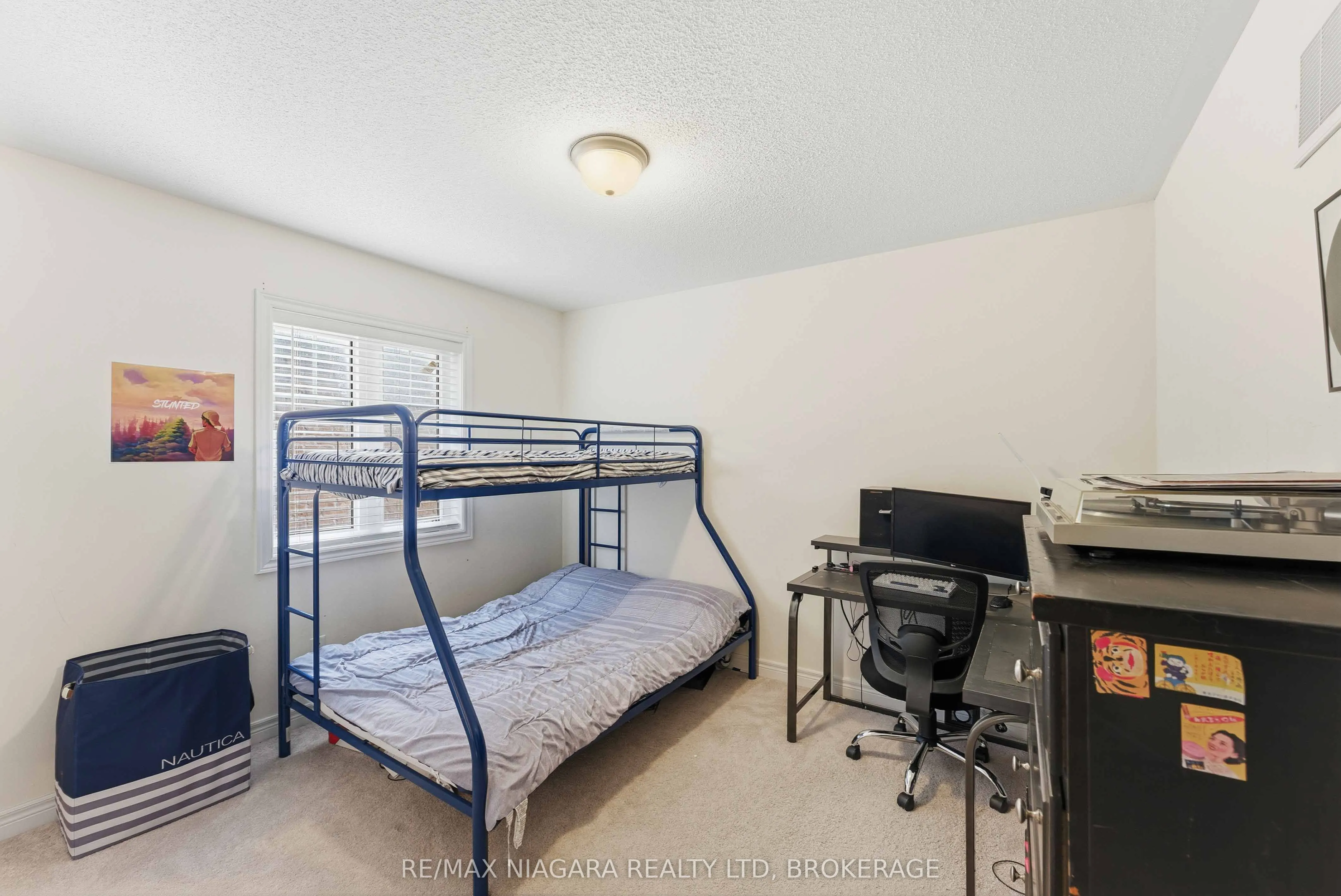 91 Homestead Way