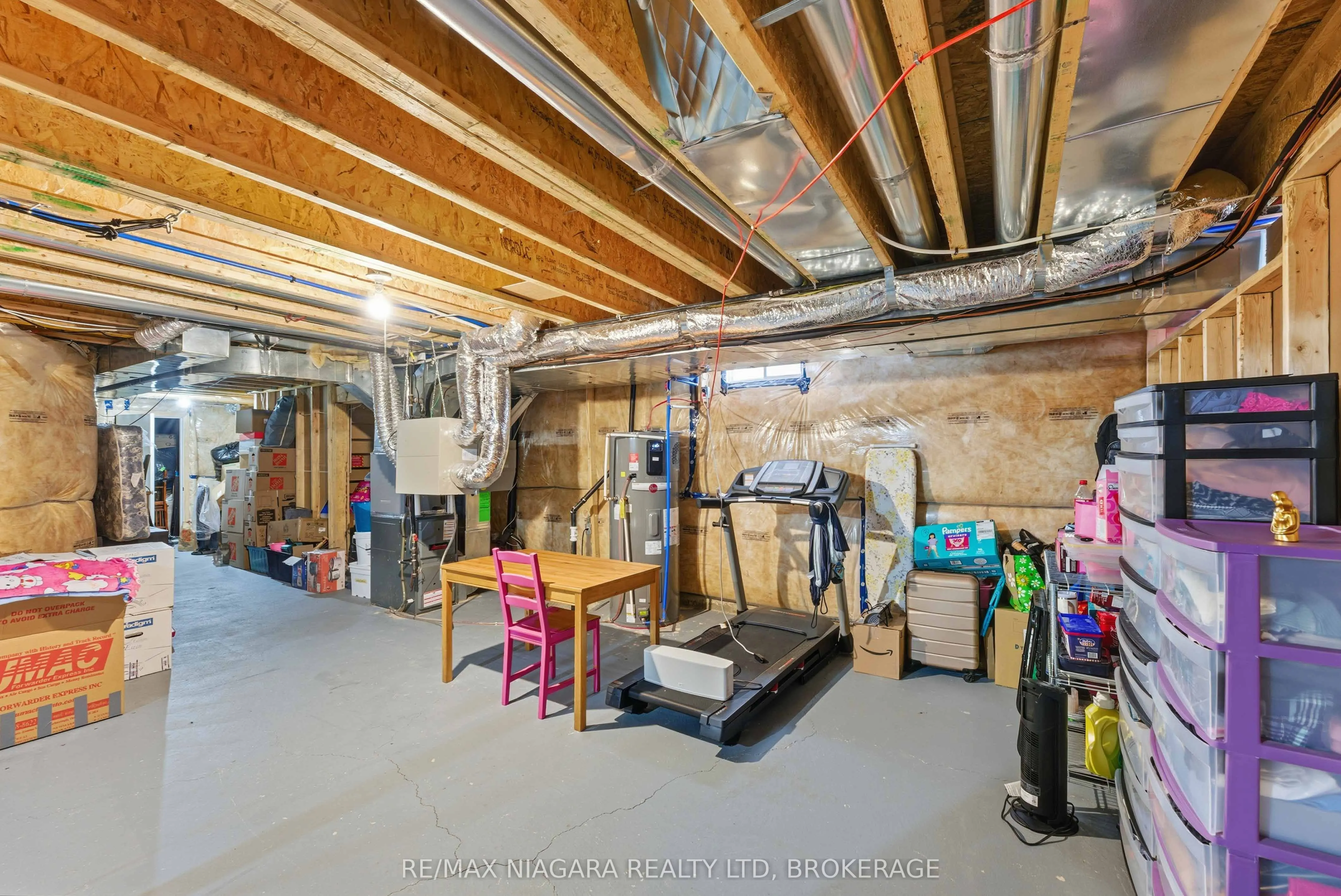 91 Homestead Way
