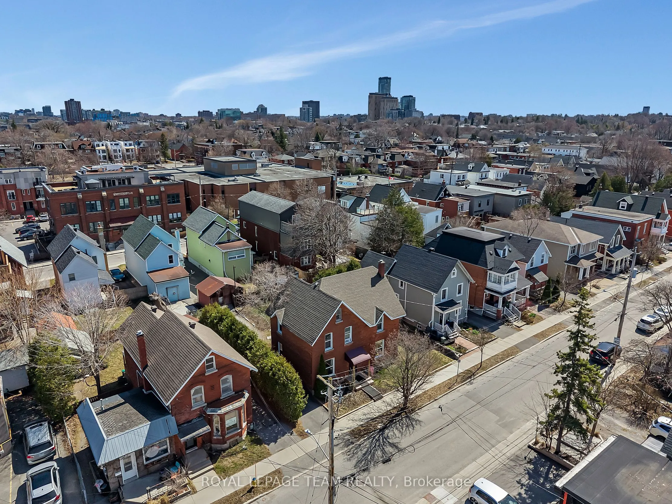 11 Sherbrooke Avenue