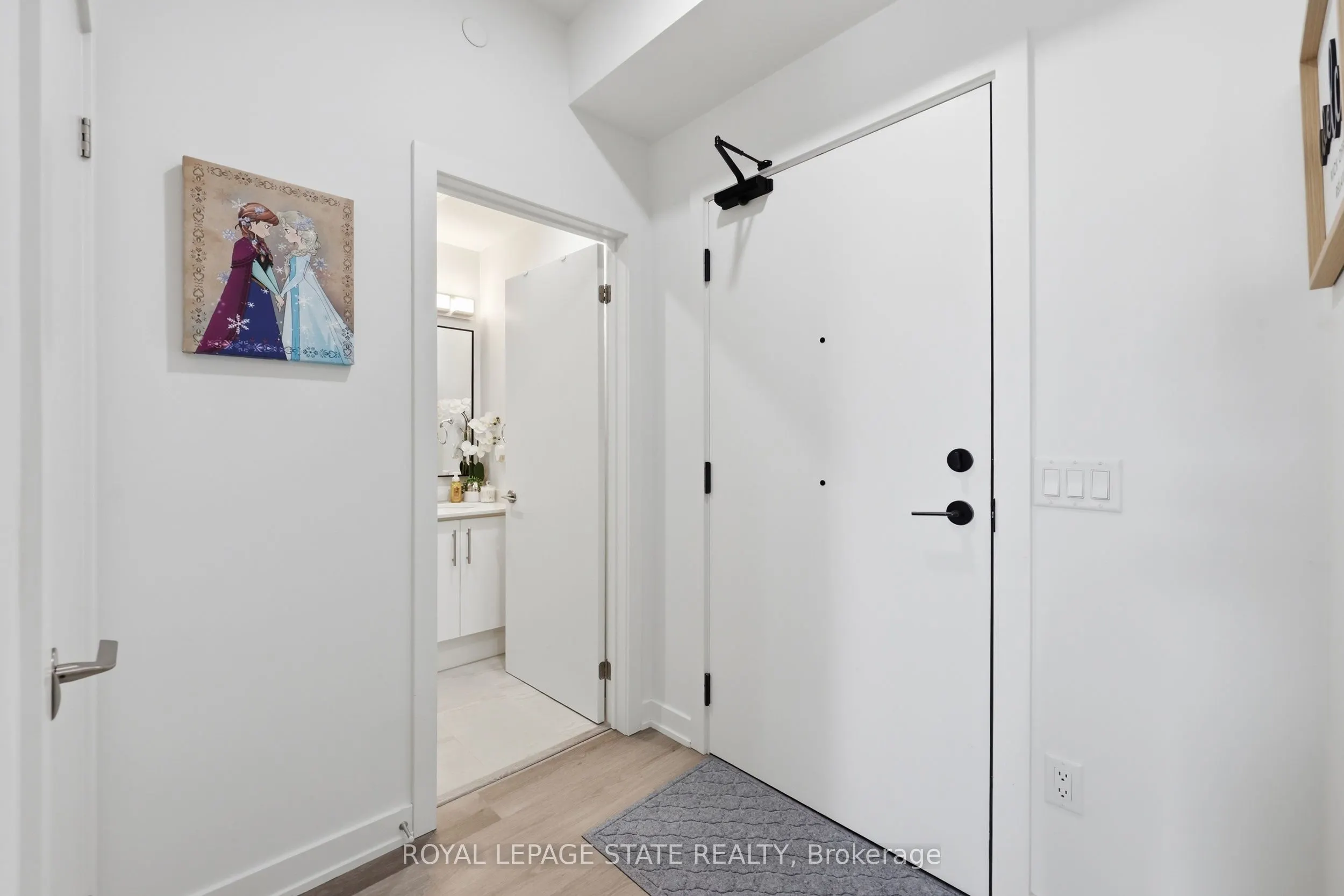 600 North Service Road #301