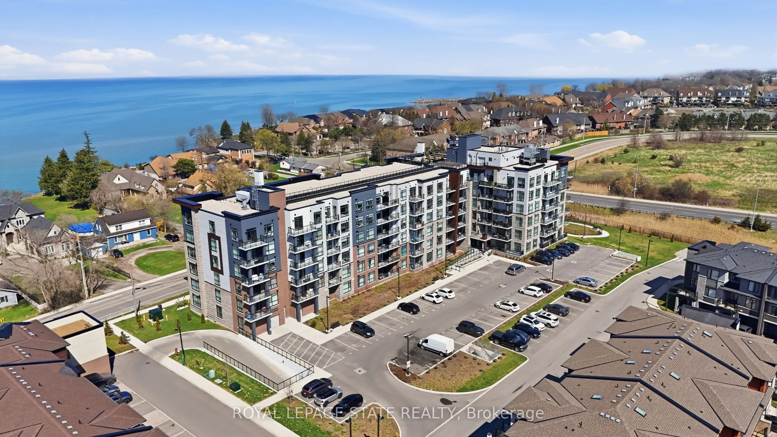 600 North Service Road #301