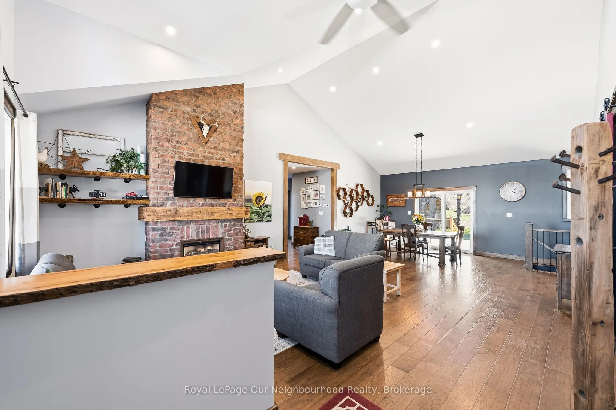 63 Hansen Road