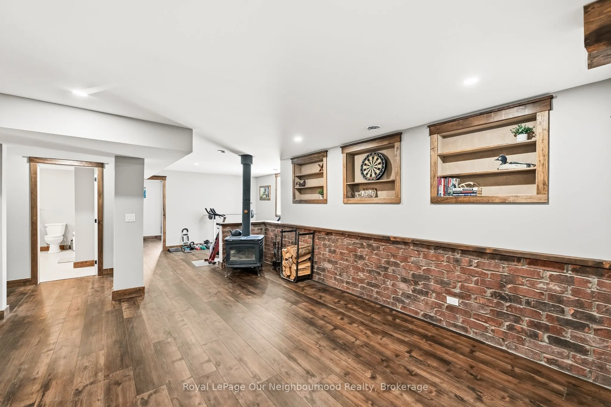 63 Hansen Road
