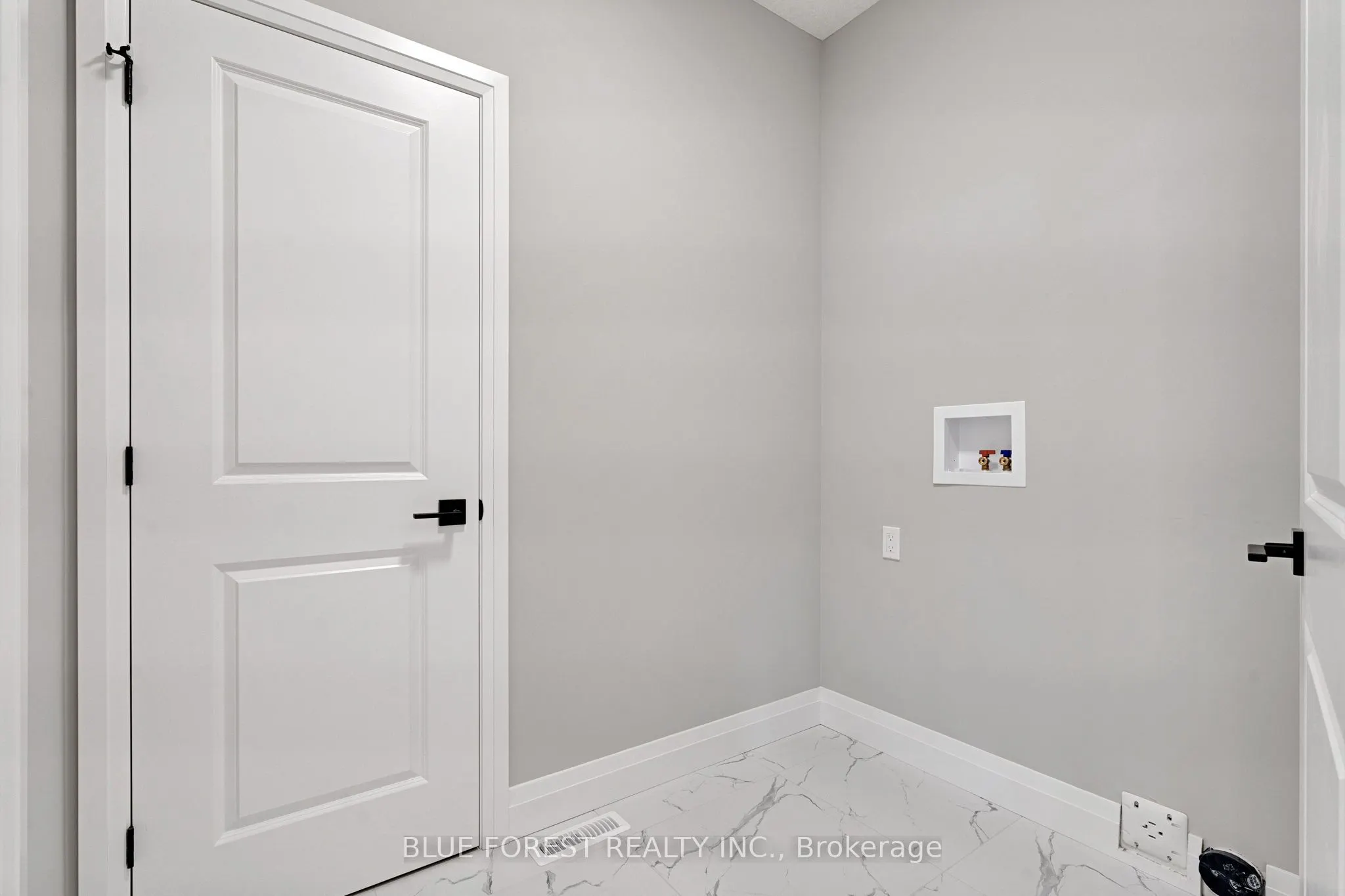 147 SHIRLEY Street
