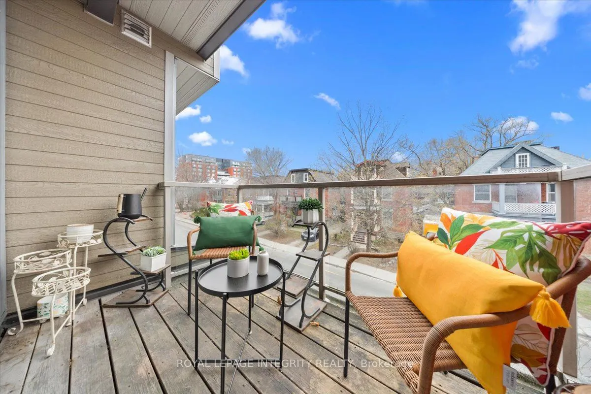 78 Holmwood Avenue #9
