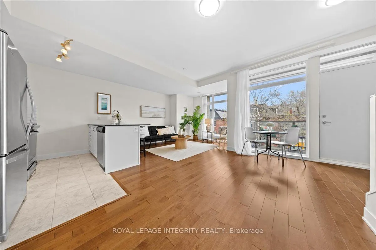 78 Holmwood Avenue #9
