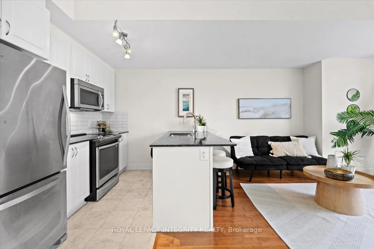 78 Holmwood Avenue #9