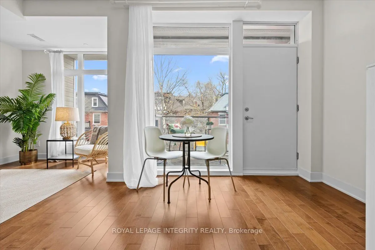 78 Holmwood Avenue #9
