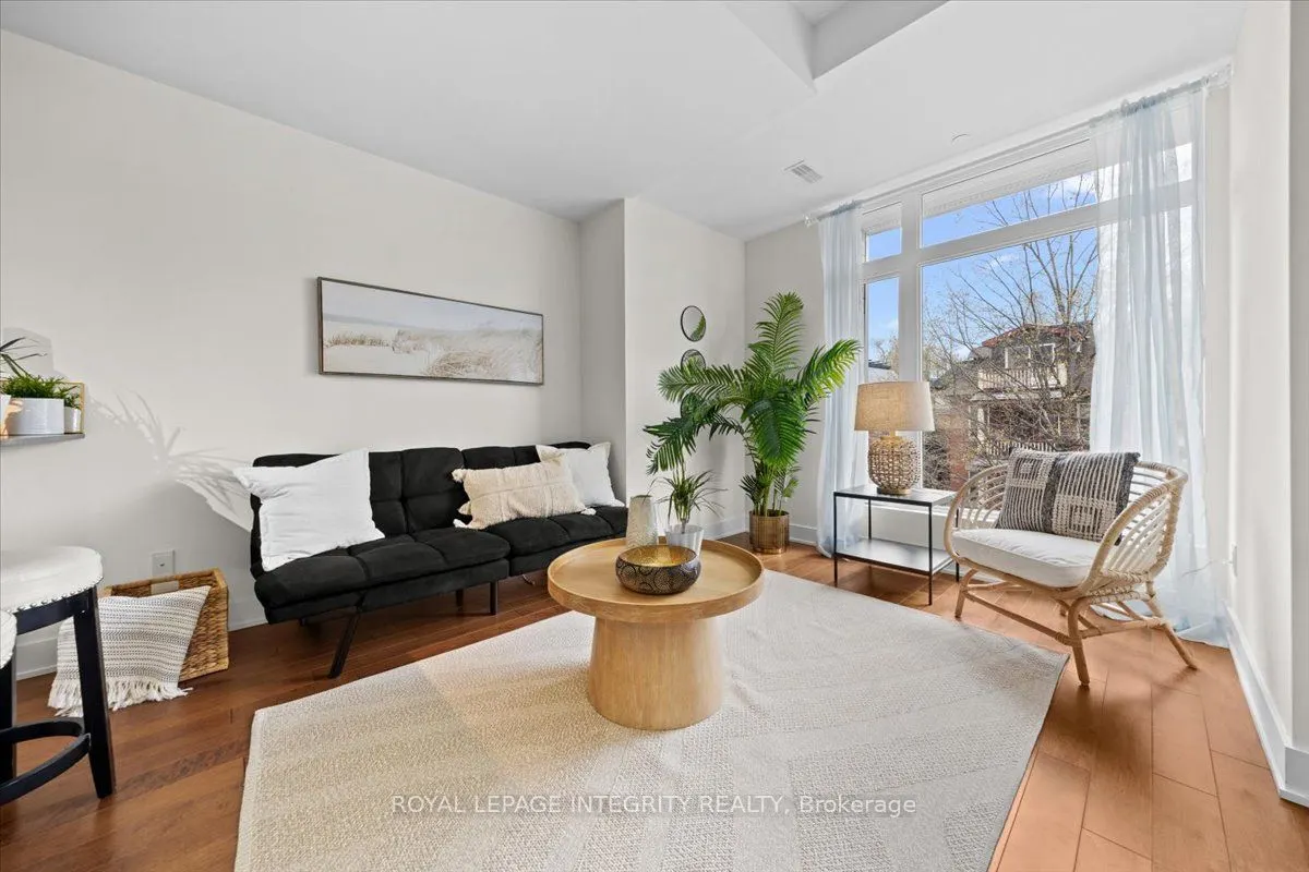 78 Holmwood Avenue #9