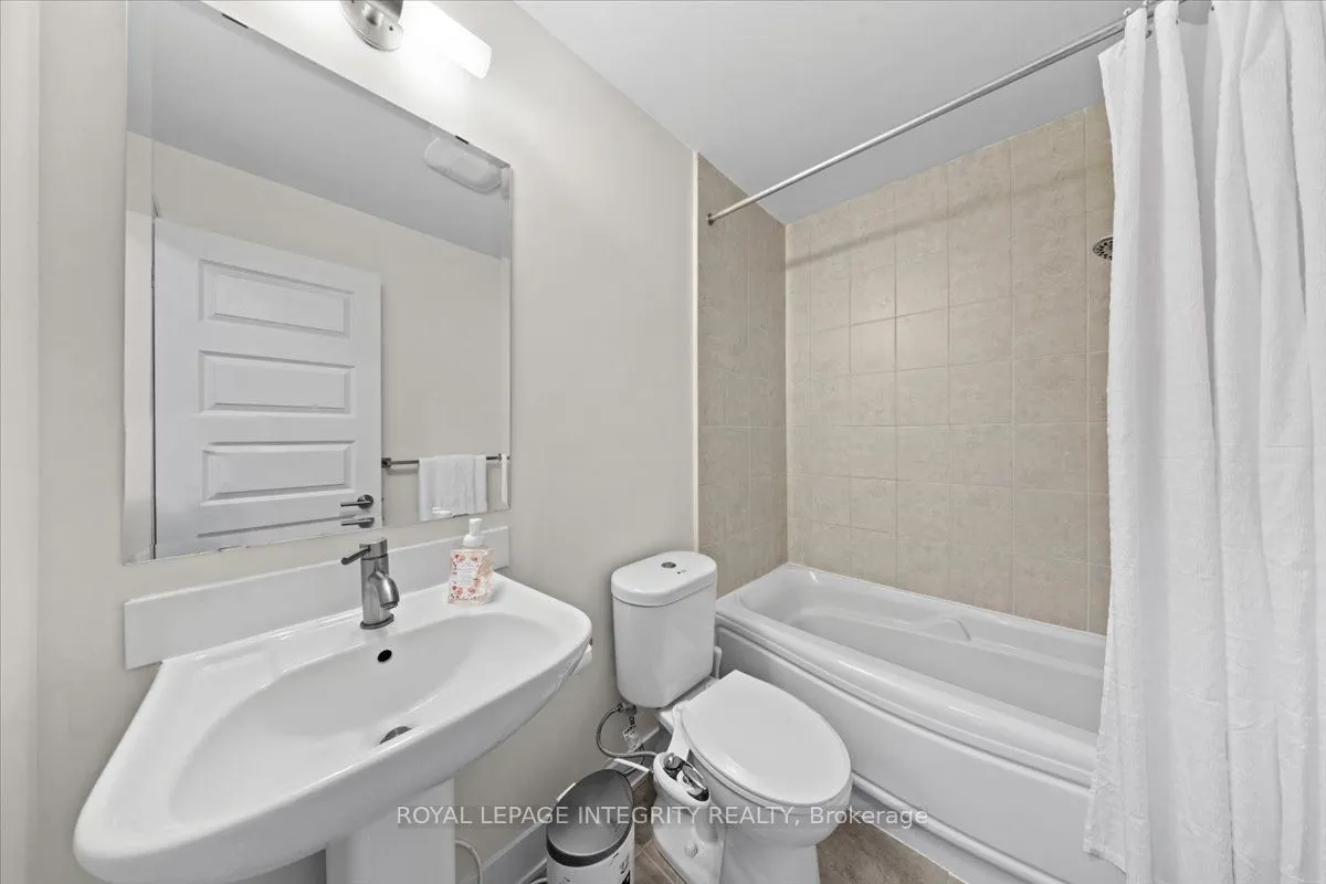 78 Holmwood Avenue #9