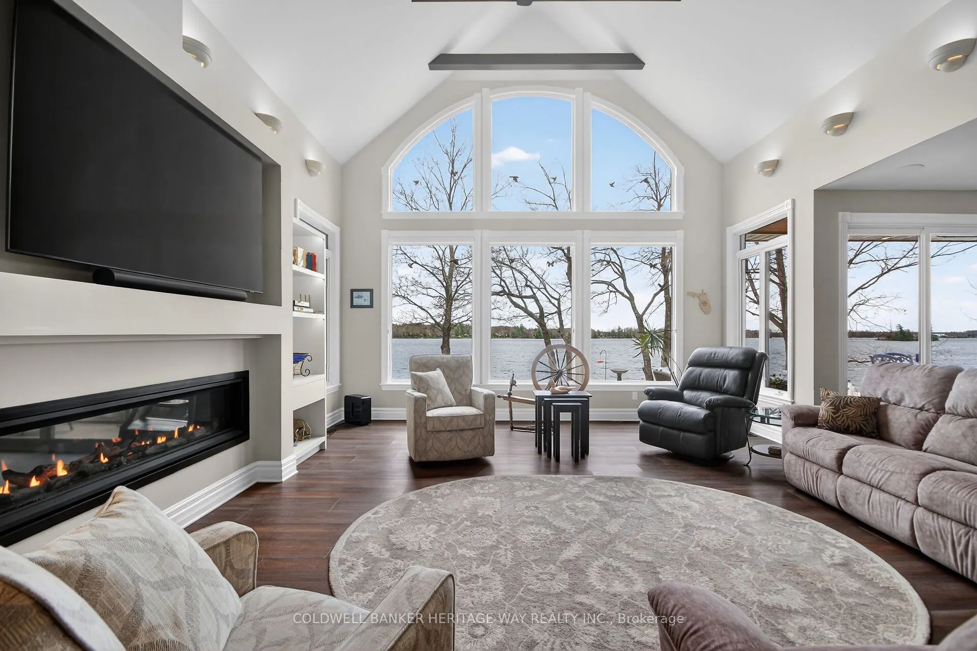 102 Heron Lane
