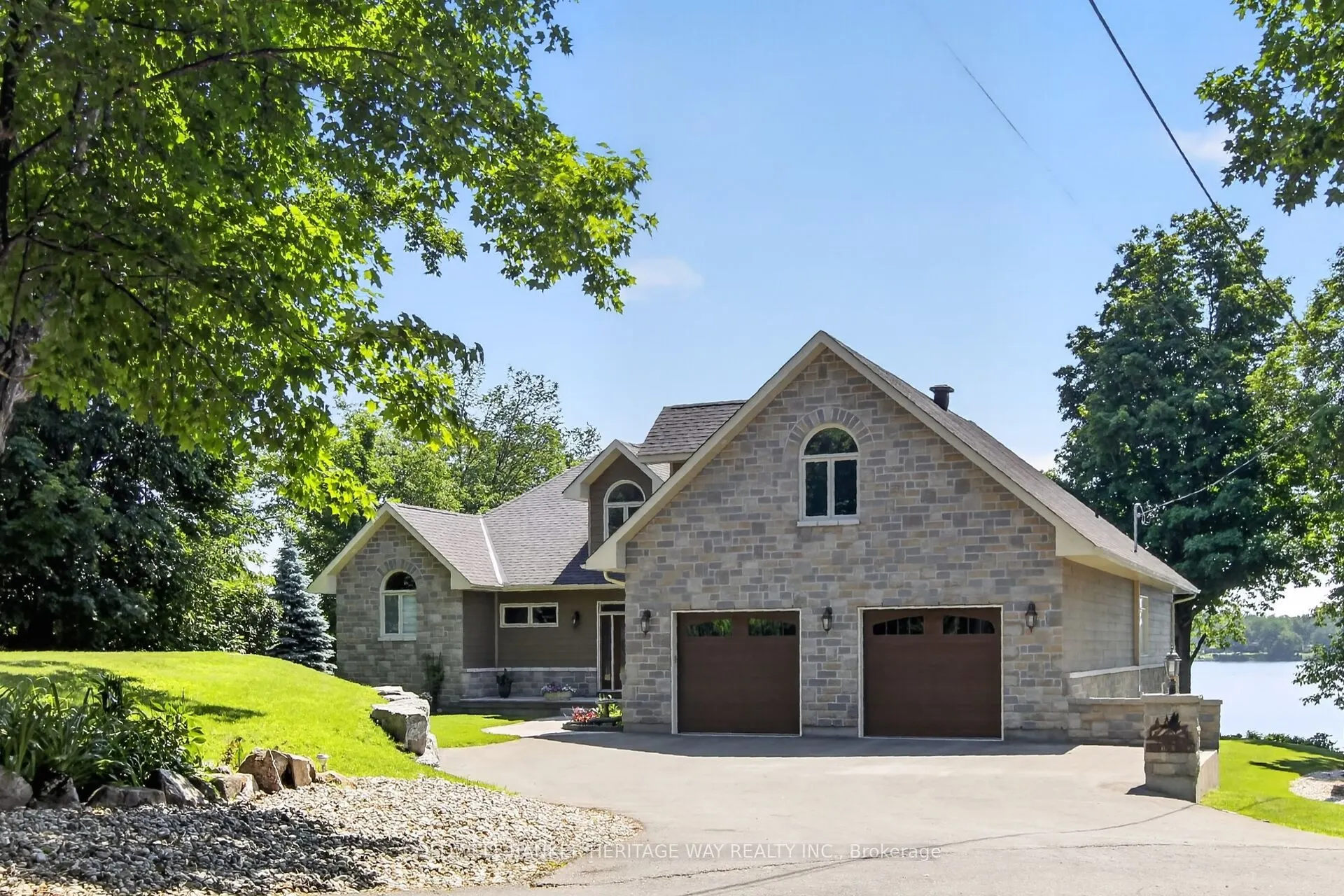 102 Heron Lane