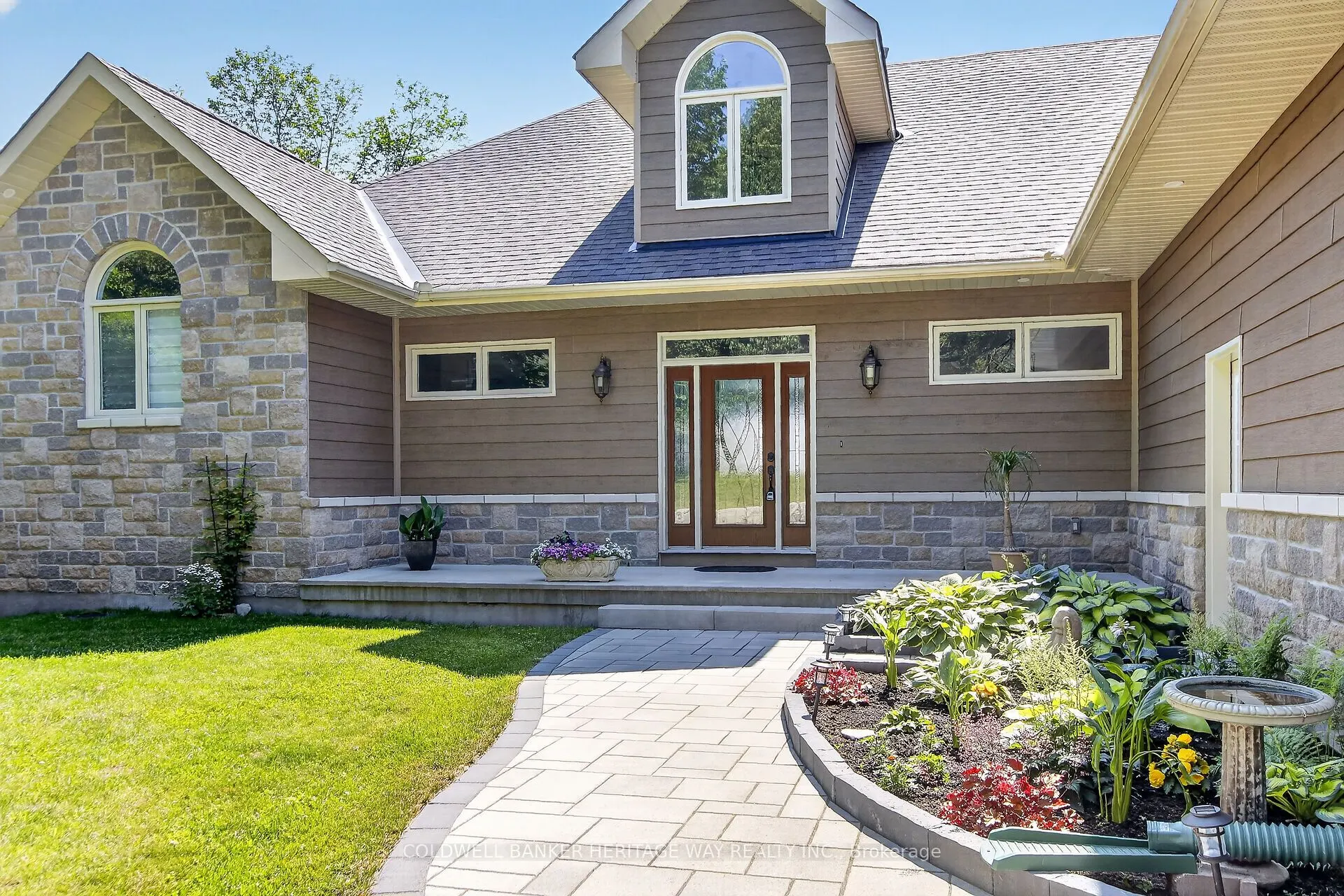 102 Heron Lane