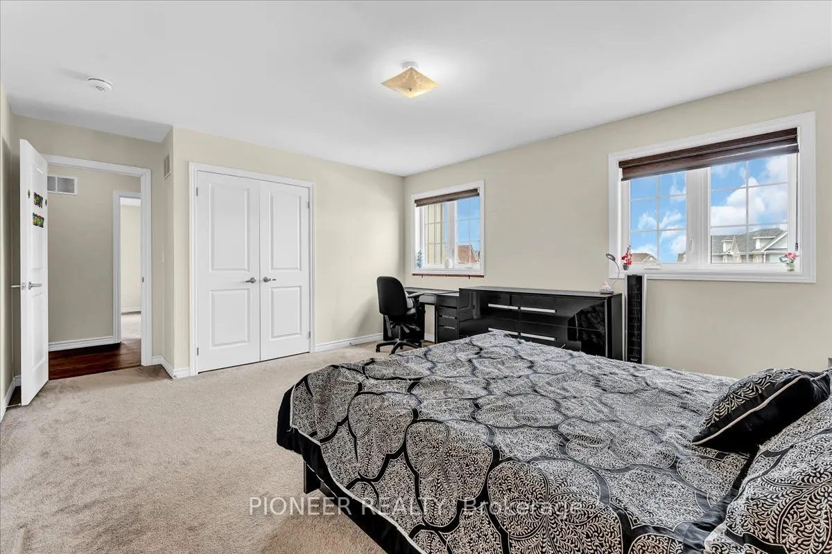 5 Todd Crescent