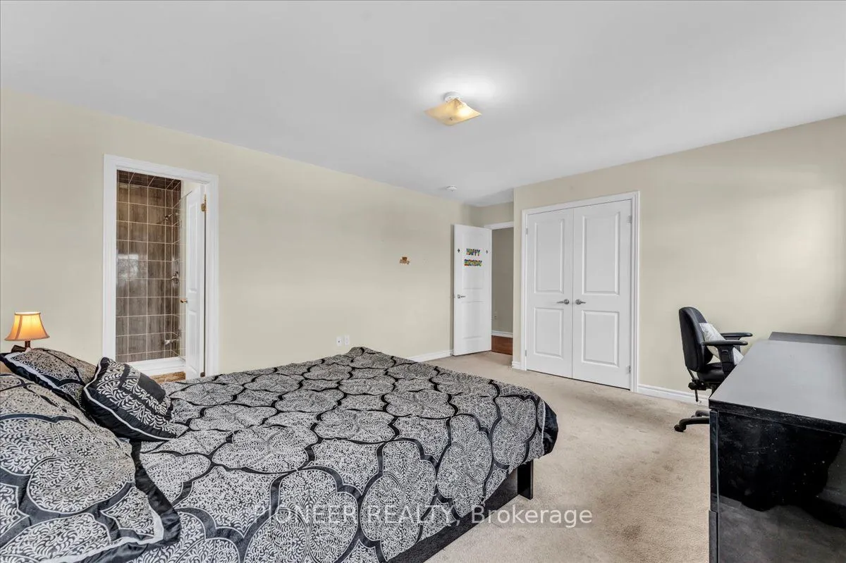 5 Todd Crescent