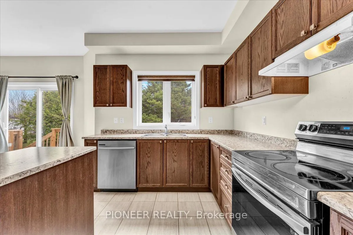 5 Todd Crescent