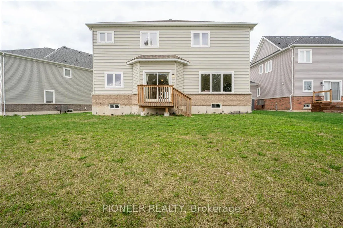 5 Todd Crescent