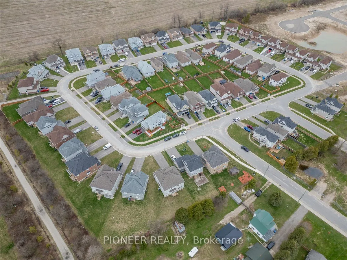 5 Todd Crescent
