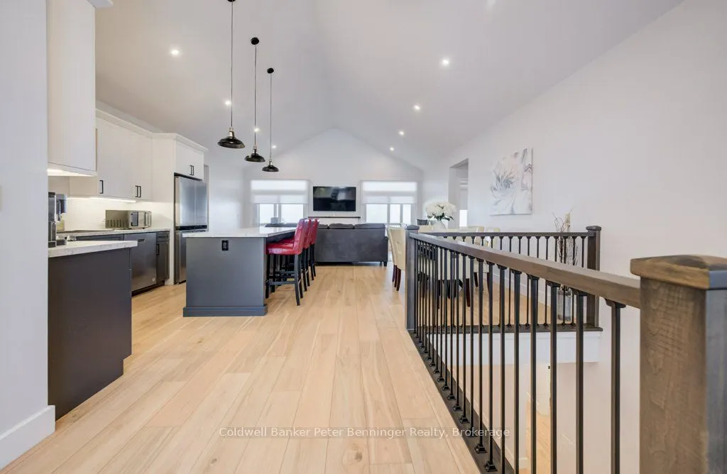 8 Mel Street