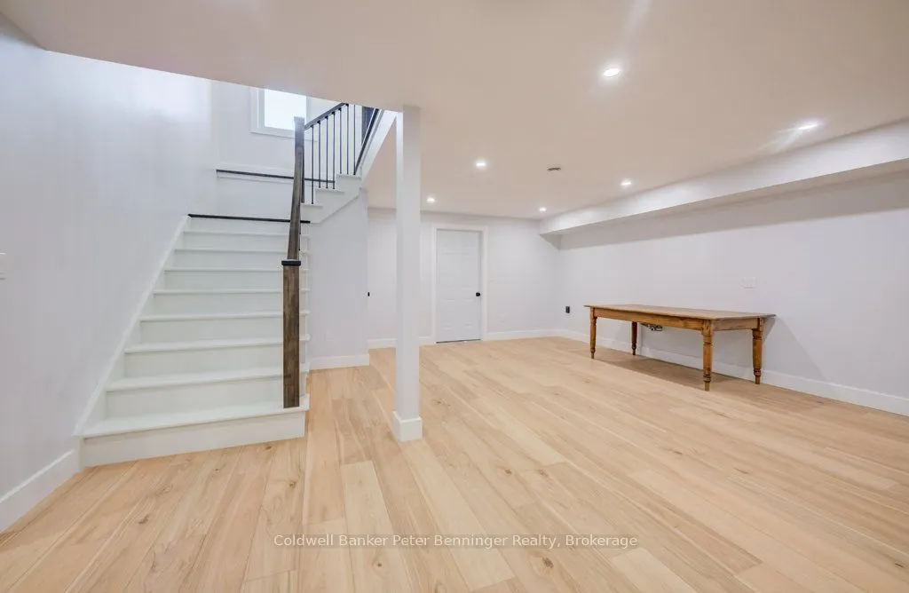 8 Mel Street