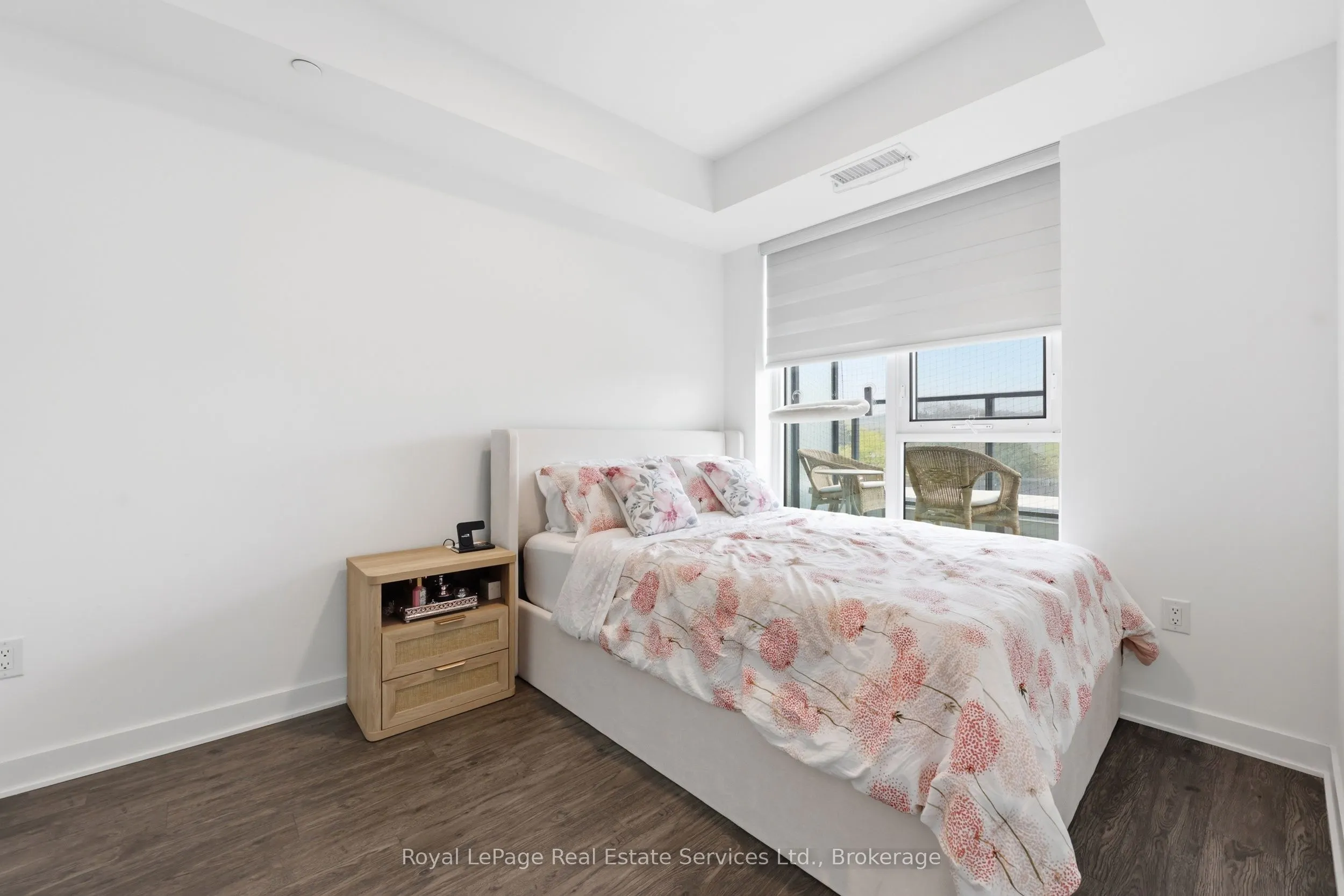 2782 Barton Street E #202
