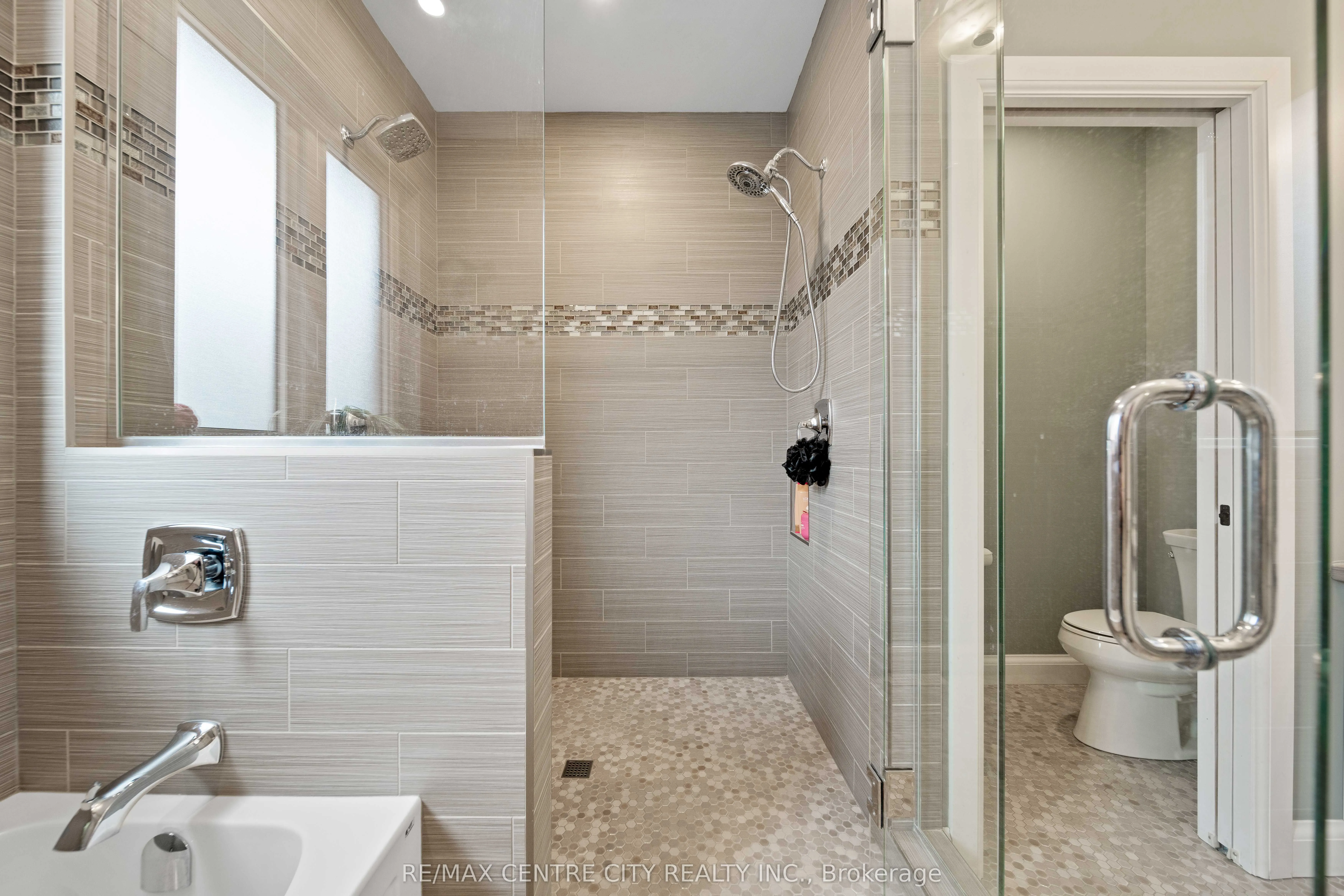 21 Belmont Avenue