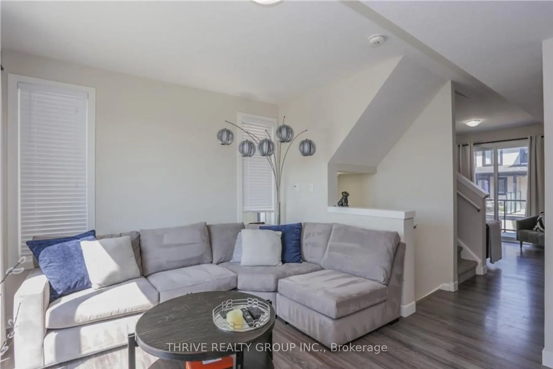 921 SARNIA Road