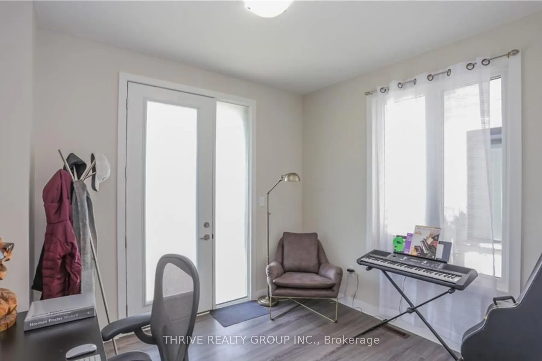 921 SARNIA Road