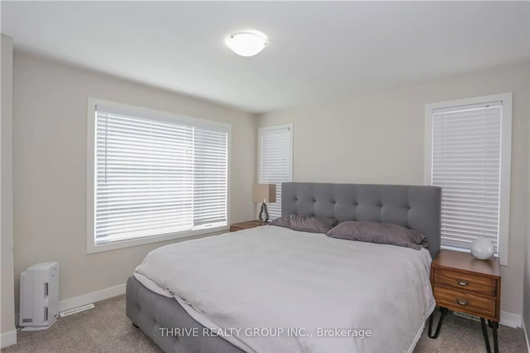 921 SARNIA Road