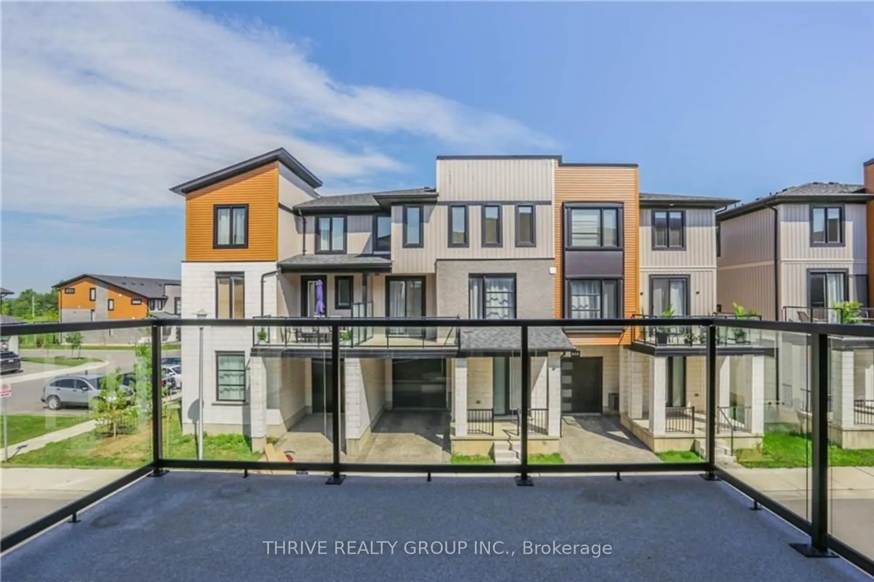921 SARNIA Road